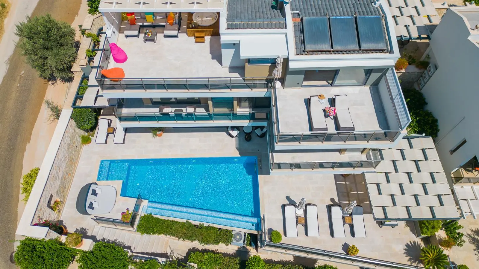 Real estate in Kalamar